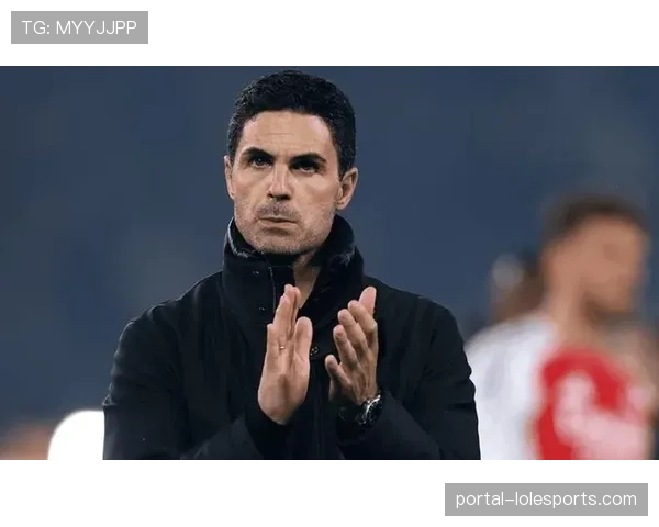 赛后更衣室:阿尔特塔向全队播放逆转集锦,肯定球队精神力 赛后更衣室:阿尔特塔向全队播放逆转集锦,肯定球队精神力